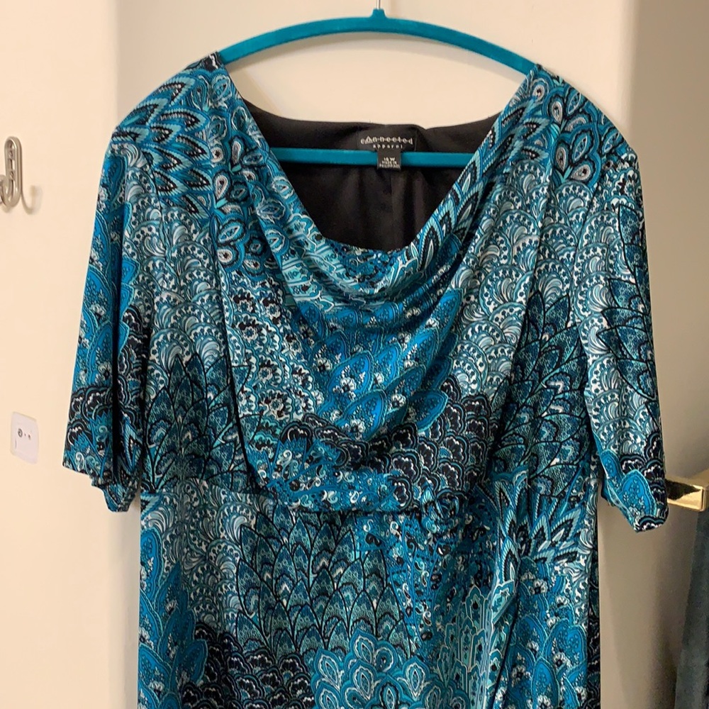 Connected Dress - Picture 1 of 4